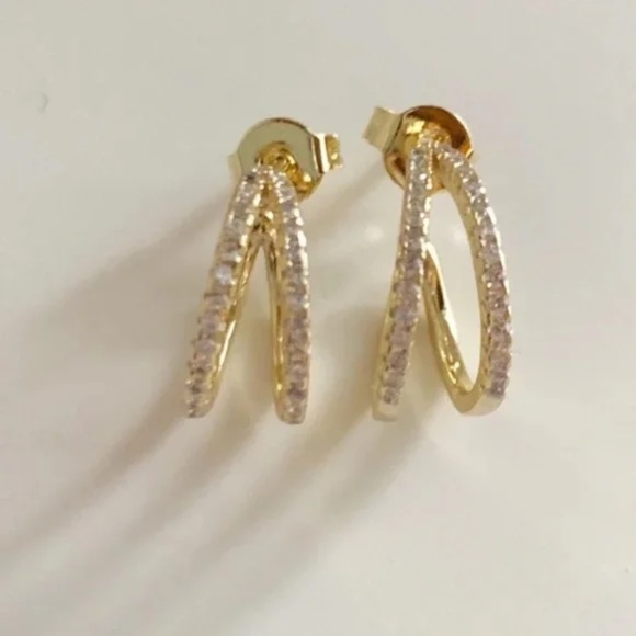 NEW SHASHI Pave Earrings - Picture 1 of 4
